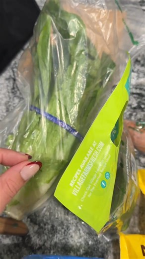 That naked smoothie 10/10. Can’t wait to try my cold foam in the morning😍 it’s been my fav forever. @International_Delight @Naked Smoothie @Glad @Nestle Toll House @Nestlé @Boar’s Head #groceryhaul #militaryfamily #commissaryhaul #militarycommissary #governmentshutdown | Amber Griffith