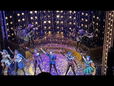 Six The Musical - Vaudeville Theatre