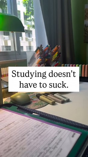 Studying doesn’t have to suck. Here are 7 fun productive study tips that actually work. Save this for when your motivation disappears! 1. Set a Timer & Race Yourself Use the Pomodoro technique (25 min study, 5 min break). Turn focus into a game. Try: Focus Keeper App 2. Romanticize Your Study Setup Light a candle, get your fave drink, throw on lo-fi beats. Aesthetic = motivation. Playlist: “Lo-Fi for Focus” on Spotify 3. Turn It Into a Challenge Can you teach it to a friend in 2 minutes? Winner 