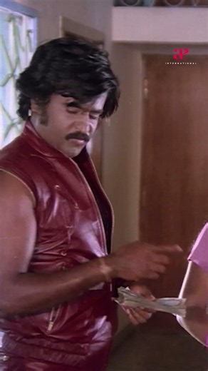 Watch full video 👆 Nallavanukku Nallavan Movie Scenes - #rajinikanth #radhika #karthik #shorts