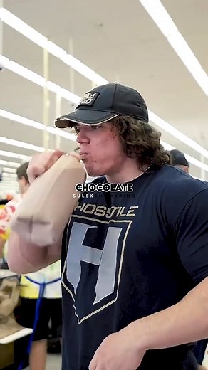 606K views · 11K reactions |  You train hard. But are you training smart? The Ultimate Split 2.0 takes the guesswork out. ⚡ Build muscle. Burn fat. Recover like a pro.  20% launch week discount —book in bio #gym #bodybuilding #samsulek | Sam Sulek | Facebook