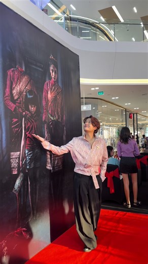 ឃើញក្បាលខ្ញុំទេ: រឿងថ្មីនិងខ្លឹមសារ