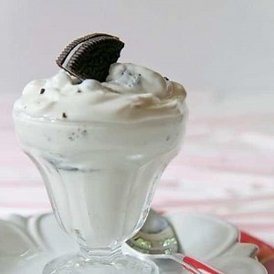 Cookies and Cream Greek Yogurt: High-Protein Sweet Treat