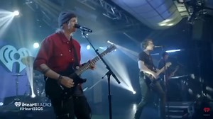 【5sos】Talk Fast - 5 seconds of summer -IHeartRadio live 27/06/2018