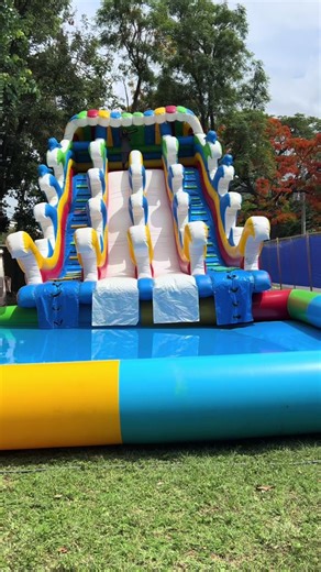 Sun's out, fun's out! @funfestja is the place to be for sunshine and smiles! #LivePost ❗️ . . #TheuniquefamilyFestival #FunfestSummer2024 #FunfestSummeredition #NeverMissFunfest #Summerofun #Funcyadun #foryou