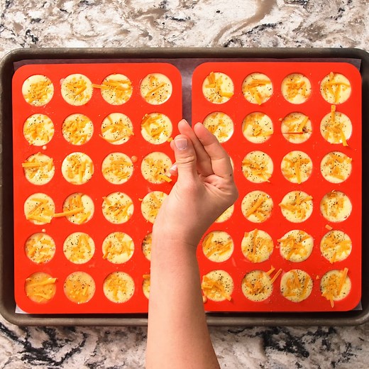 ⭐️ RECIPE ➡️ /mini-egg-bites/ School starts here in TWO days! That means I'm prepping these Mini Egg Bites for a quick breakfast that I know the kids will eat! | Iowa Girl Eats