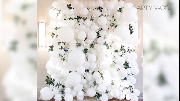 PartyWoo White Balloons 101pcs 12 Inch Matte White Latex Balloons for Wedding Bridal Graduation Engagement Baby Shower Gender Reveal Easter Anniversary Birthday Tea Party Decorations White-Y13