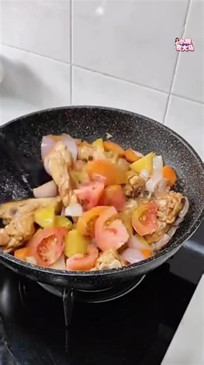 送上好好吃的 #ABC焖鸡 ABC Braised Chicken 加入食谱群领取完整食谱和做法 ❤️ https://m.facebook.com/groups/475813521464734/?ref=share&mibextid=NSMWBT #abc焖鸡 #家常小菜 #美食 #简单易学 #短视频 #零失败 #食谱 #abcbraisedchicken #shortvideo #food #recipe 小娴在大马-小厨房 | 小娴在大马-小厨房