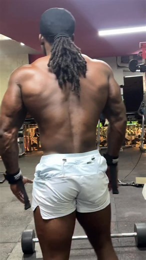 Pull-ups are king. Period. If you want a real back size, detail, control, power you earn it on the bar. No machines. No shortcuts. Just you vs gravity. Weighted. Controlled. Different grips. Full intent. Most people avoid the pull-up bar because it exposes weakness. Touch the bar. Build dominance. Or stay average. | Athletic work