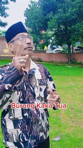 Kapan pertama kali dengar lagu ini, 😂😂 Pendidik bukanlah penyanyi, namun lewat lagu semangat belajar bisa bangkit. Saat lelah dan loyo melanda, pembina Pramuka mengajak bernyanyi atau hiburan sederhana untuk menyalakan kembali gairah belajar. #laguviral | Pramuka Lotim