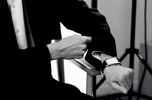 How to Do the Retention Coin Vanish Trick