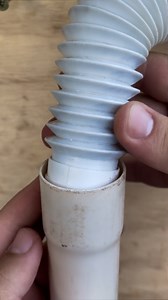 1M views · 5.3K reactions | Instale sifão em cano 40 com câmara de ar sem erro! #DIYTools #plumbing #tips #pipe #fix | Mestres Das Soluções | Facebook