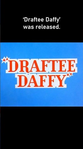 The Looney Tunes Chronicles: Draftee Daffy