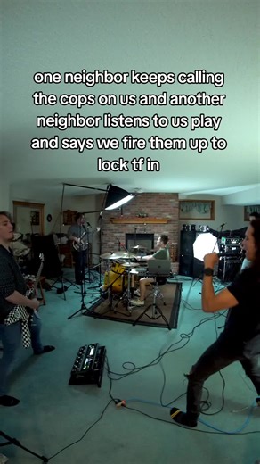 should we risk the fine for bro 👀 #poppunk #punkrock #motivation #workout #musiciansoftiktok