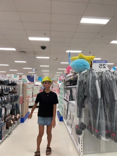 spam (@burger.677)’s videos with original sound - Stephen