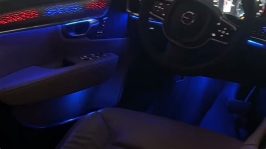 沃尔沃S90星空饰板氛围灯，换原车6块内饰板，给沃尔沃极简内饰添加点风趣。