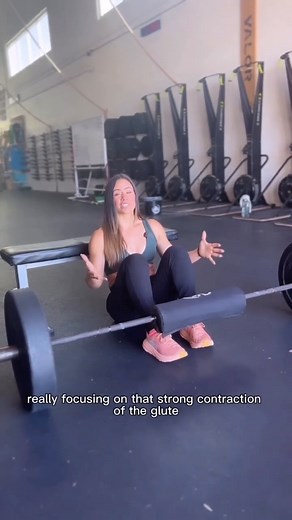Camille Leblanc-Bazinet | Today’s Booty Workout: Part 1: All-Around Strength – Hip Thrusts & Sumo Band Walks 🔥 5 Sets: •10 Hip Thrusts (3-sec down tempo, 1-sec hold... | Instagram