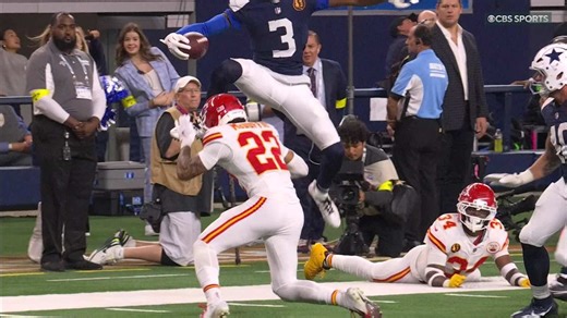 Can't-Miss Play: Hurdle of the year? Pickens might have it on Thanksgiving leap vs. Chiefs