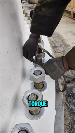 Tighten bolts manually with just a string | Woodform Crafts