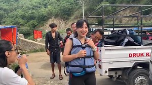 2.6K views · 119 reactions | Life is either a great adventure or nothing 浪 Weekend Getaway with Splendid River rafting of meandering Mo Chhu in Punakha. A PERFECT GETAWAY is an adventurous raft on rifts, camping under the starry night with Bon Fire to add on value & breakfast by the Mo Chhu !!! What are you waiting for ? Contact Druk Rafting Service Bhutan Tandy for the great DEAL  | Denkars Getaway | Facebook