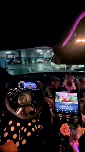 The Mercedes Benz automatic parking experience! Haha,she parks even more beautifully than me. #viral