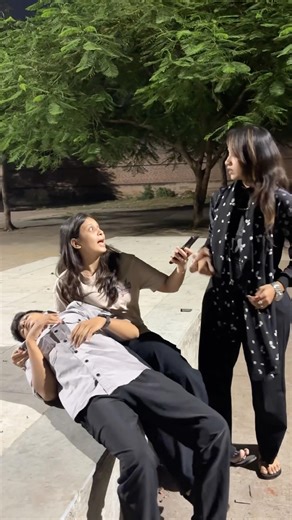 Kon he yeh log ….😂🤣😅 #viral #trending #viralvideo #trendingshorts #funny #funnyvideo #viralshorts