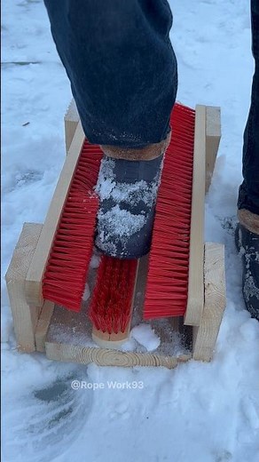 🤯 The Secret Method Pros Use to Clean Shoes