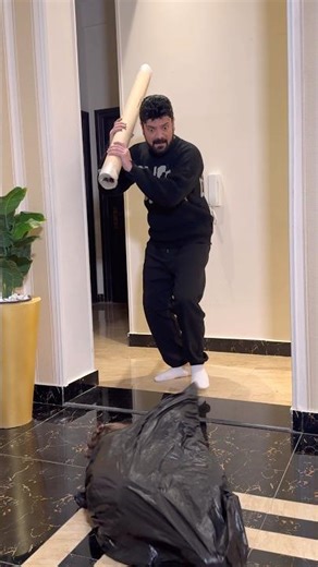 كيس تحرك لوحدو ولكن 😳