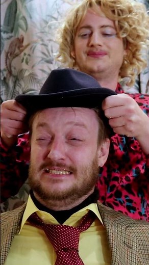 Super Glue Hat Movie Myths - Matilda (1996)