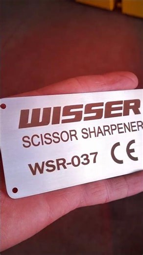 Scissors Sharpening. Wisser Belt Grinder.