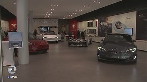 Tesla shifts to online sales model, closes stores