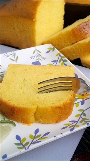 Refreshing lemon cake 🍋🍋‍🟩👌 #cake #bakery #baking #recipe #cakerecipe #lemon #homemade#shorts
