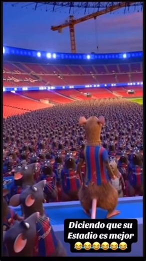 Jose Tiniguar on Instagram: "Son unos memes. @elpoli502 @mafe_marlov3 #barcelona"