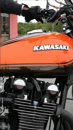 Kawasaki 750 Z2 Looks like a brand new!