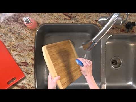 Safely Preparing Foods with Four Easy Steps