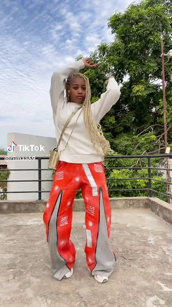 Bad gyal 😍🔥#pourtoi #riimaa