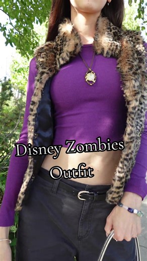Moonstone necklace is a must🩶 #disneyzombies #disneyzombies2 #disneyzombies3 #werewolves #Disneyoutfit #disneyoutfits #disneyfit #disneyfashion #disneychannelmovie #justbeingme @Disney Channel @chandler kinney