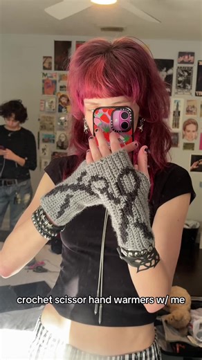 Cute Crochet Scissor Hand Warmers Tutorial Today