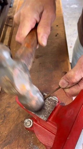 CRAFTY B on Instagram: "Old nail turned file cleaner works good to get that stuck aluminum out. #tool"