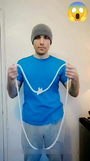 235K views · 1.3K reactions | Kissik Song | Rope Hack Challenge 勞 #shorts #youtubeshorts #magic #viralshorts | Ravi Reaction | Facebook