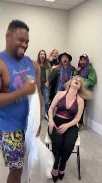 They removed her head!🤭😂🤣