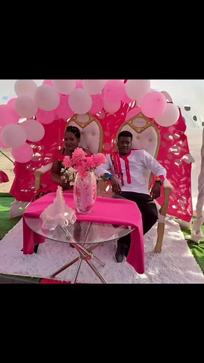 Mawela (@mawelamunyai)’s videos with Hiwena - Mr Bow