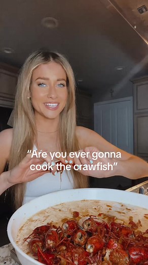 Cooking Crawfish with Madison | Live TikTok Event