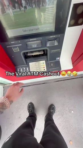 Works everytime! 🤣😂 . . . #emoney #money #erich #rich #motion