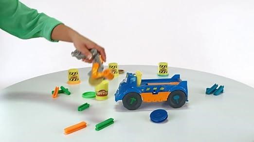 Play-Doh Buzzsaw Logging Truck Toy with 4 Non-Toxic Colors, 3-Ounce Cans