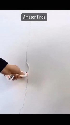 1.6K views | Fix wall cracks in seconds! 隣 Check out this 2 Pack Drywall Repair Kit – super easy and clean!  https://amzn.to/4mt0NqF  https://amzn.to/3KdKpMY Comment "YES" if you want to see how it works! ❤️ One like = one support! #amazonfinds #amazon2025 #homefix #primefinds #amazondeals | Havenly Decor Finds | Facebook