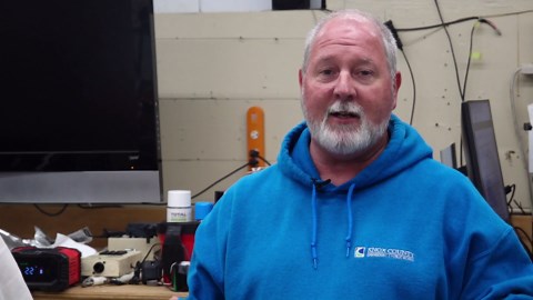 How Knox County makes traffic signs