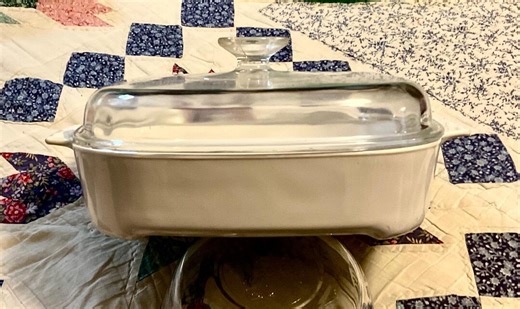 Vintage White Corning Ware MW-A-10 Microwave and Browing Casserole Dish With Pyrex A-12-C Lid - Etsy