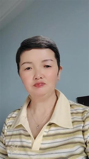 过把瘾电视剧主题歌糊涂的爱，王志文和江珊唱当时我就喜欢，有三十多年了吧