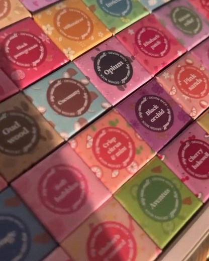 13K views · 59 reactions |  It’s Back & Better Than Ever!  Our ULTIMATE Wax Melt Sample Box has been restocked - and it’s back with a fresh new look! Packed with 50 of our most-loved scents, from fruity favorites to fresh florals and cozy classics, it’s the perfect way to discover your new go-to fragrances. Don’t wait - shop now before they're gone again! | Devon Wick | Facebook